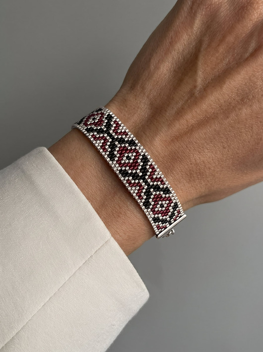 bransoletki ze szkła Bordowa srebrna bransoletka z koralików Miyuki - ornament
