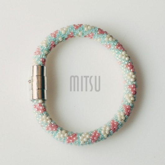 Milky Peridot Mitsu