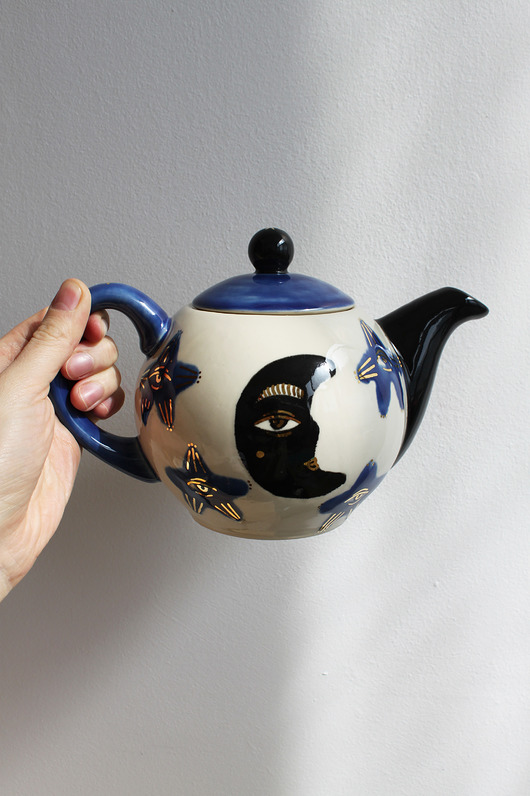 Ceramiczny czajnik z księżycem ELEMTHEBRAND