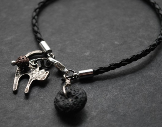 Simple vol 19. - bransoletka Buy or Die