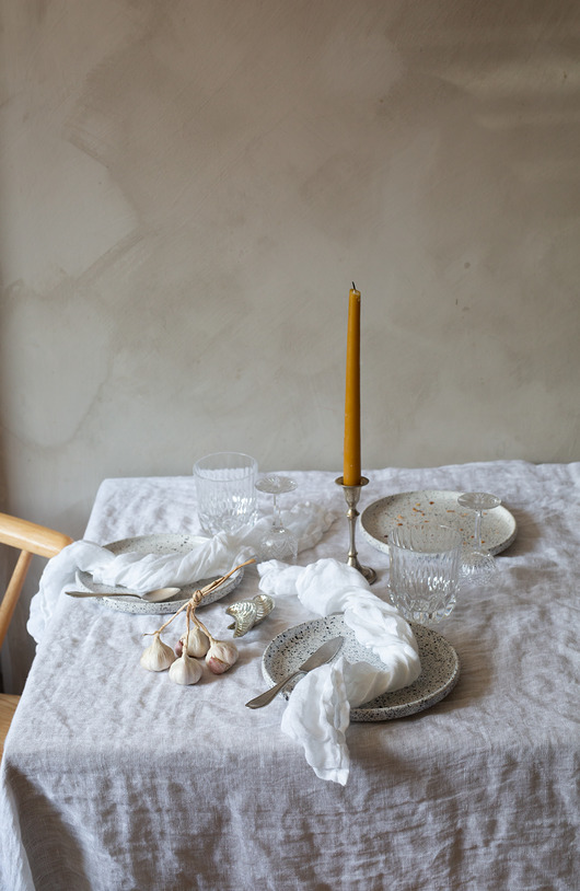 obrusy i serwetki DELIKATNY OBRUS Z LNIANEGO MUŚLINU - Perfect White