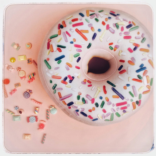 poduszki z grafiką Poduszka Pączek Donut Mały Różowy