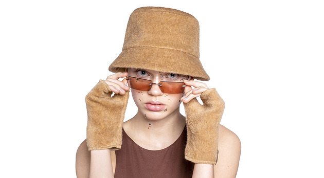 kapelusze damskie Bucket hat /  camel alpaca