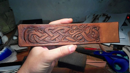 Skórzana personalizowana zakładka do ksiązki InthLeathercraft