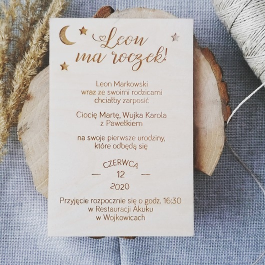 kartki, zaproszenia na chrzest Drewniane zaproszenia rakieta