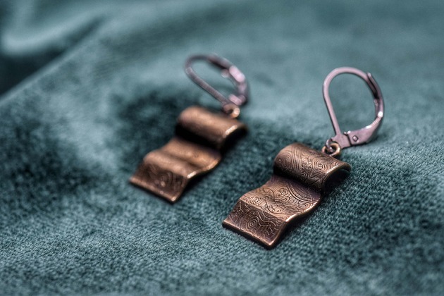 kolczyki - inne "Szlakiem krętym" - kolczyki z brązu