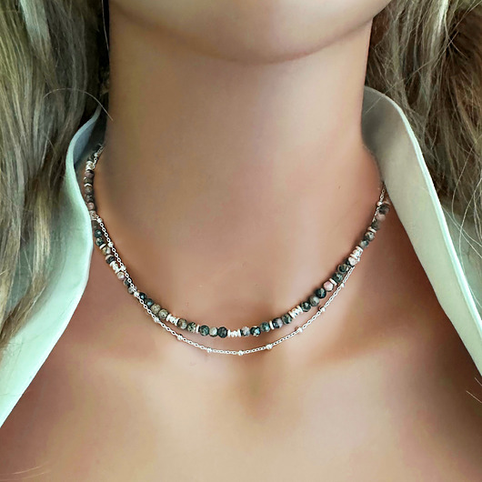 chokery Naszyjnik z rodonitu, szaro różowy kamień srebro