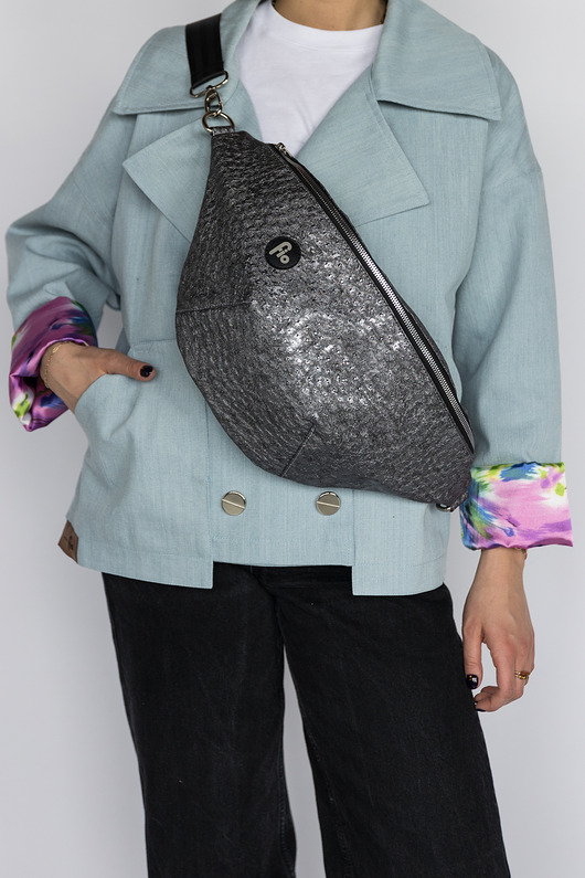saszetka nerka Nerka Maxi Silver - Kolekcja Fio