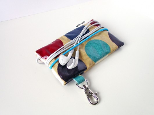 etui na telefon dotty spots