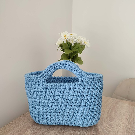 torebki do ręki Torba - koszyk do ręki szydełkowy ze sznurka 25cmx20cm