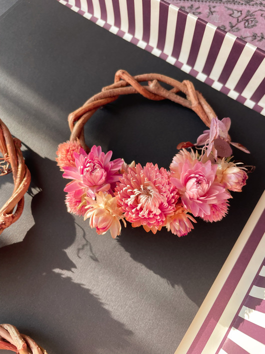 wianki Wianek z suszonymi kwiatami - MINI