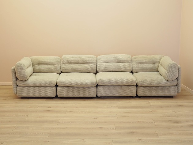 sofy i szezlongi Włoska Sofa Kiitos, Titina Ammannati&Giampiero Vitelli, Rossi di Albizzate