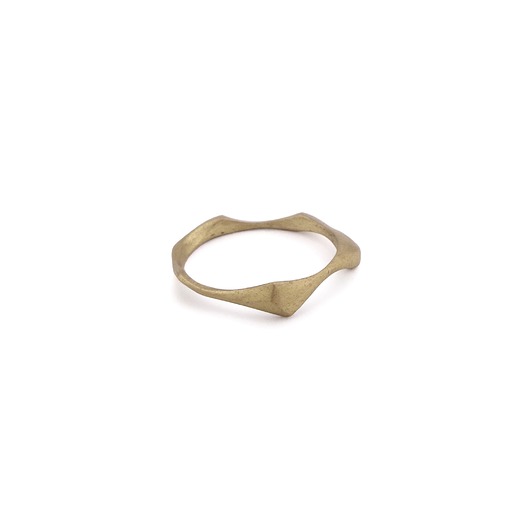 pierścionki - różne WAVES thin / brass RING
