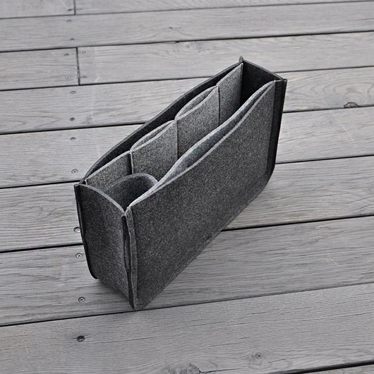 pokrowce i etui - organizery Filcowy organizer do torebki -grafitowy z szarym