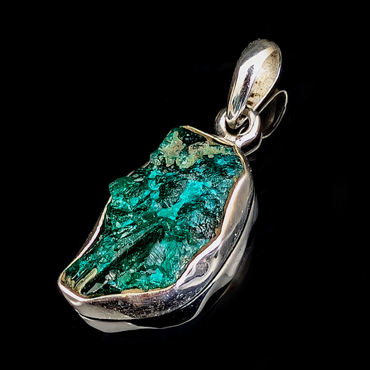 wisiory Szmaragdowy blask dioptazu