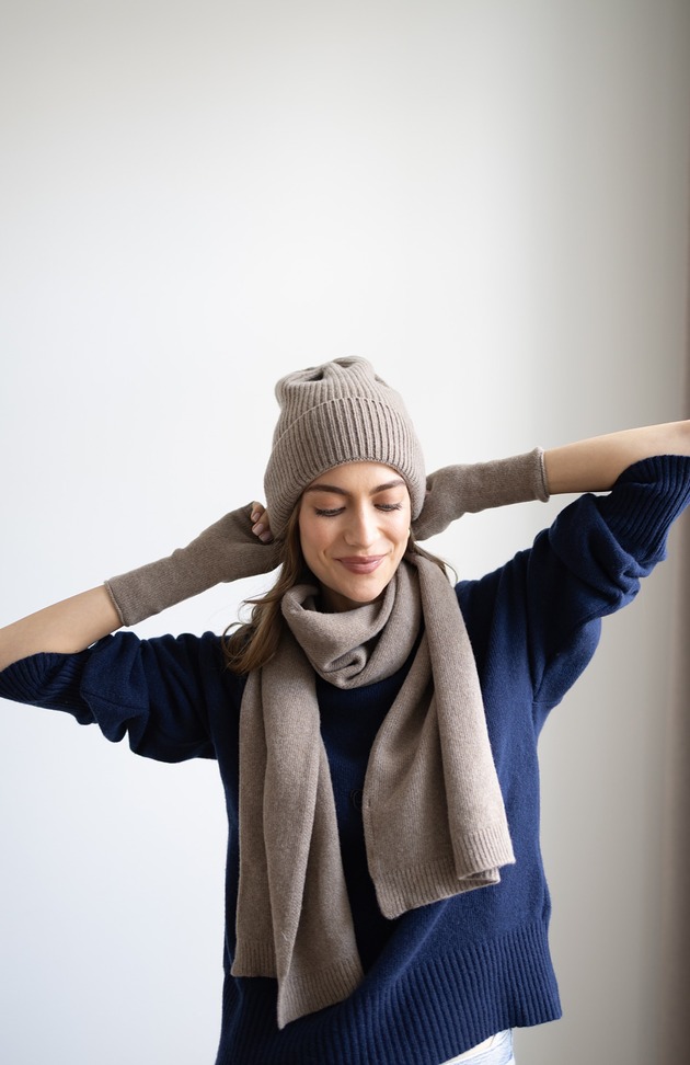 czapki damskie Czapka Merino & cashmere taupe