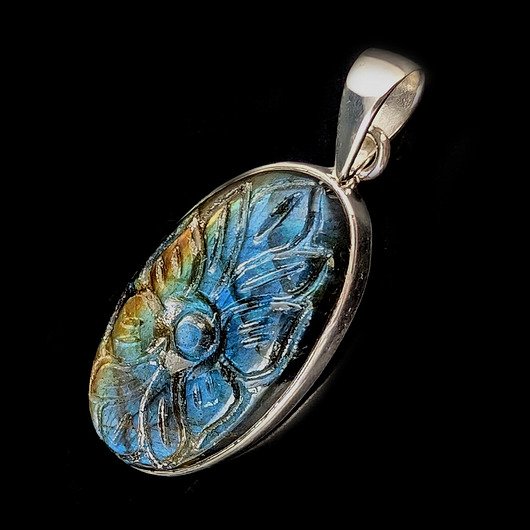 wisiory Kwiecisty labradoryt