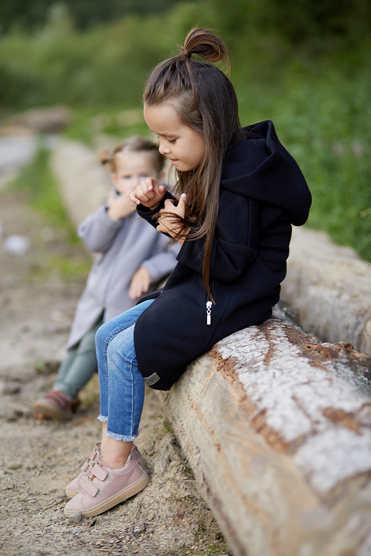 bluzy dla dziewczynki Płaszczobluza KIDS Czarna