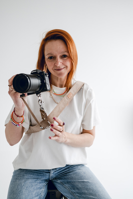 akcesoria różne Szelka do aparatu na 1 aparat dla fotografki welurowe beżowe