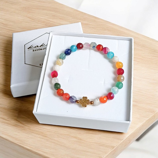 bransoletki z kamieni naturalnych PROMOCJA : czterolistna koniczynka i agat multicolor