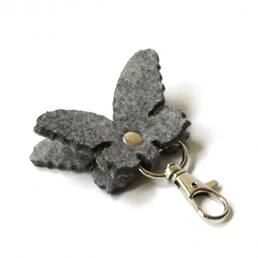fly.brelo szare małe PAWDECO