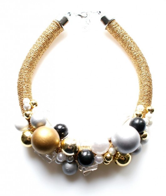 Golden glam Republika jewelry