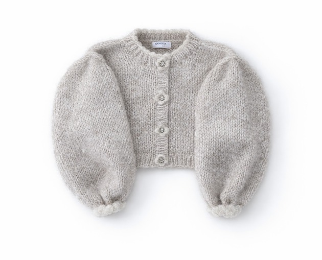 kardigany damskie Kardigan Fleur marcepan kwiaty koronki falbanki ozdobne guziki