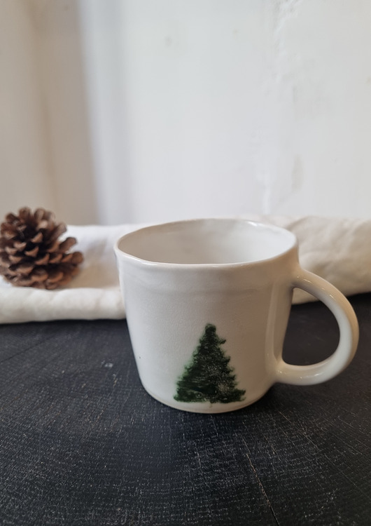 kubki Kubek ceramiczny ręcznie malowany CHOINKI