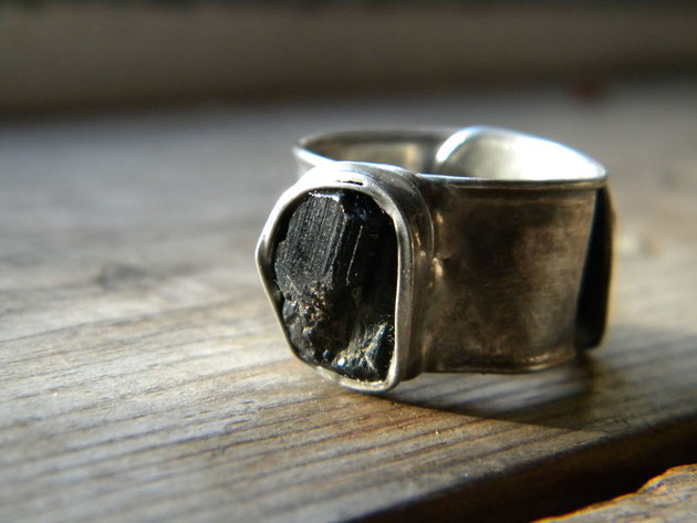 Roman Ancient Ring ;) surowy turmalin Beata Trotter