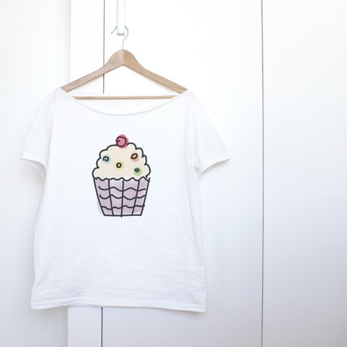 Rysunkowy muffin Oversize ONE MUG A DAY