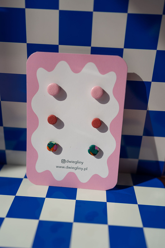 kolczyki z masy plastycznej Zestaw 3 par małych sztyftów