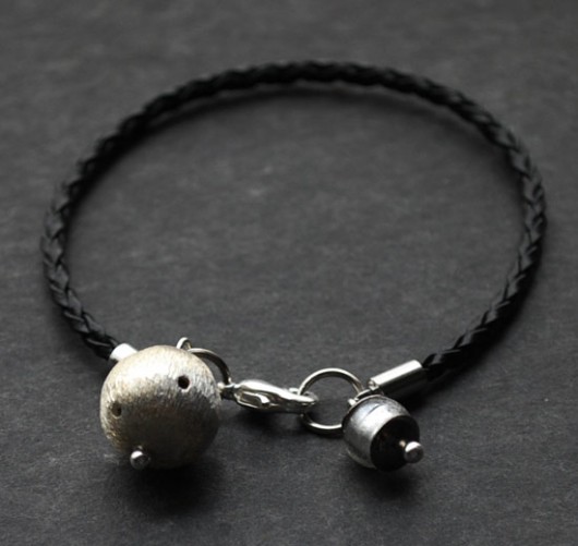 Simple vol 1. - bransoletka Buy or Die