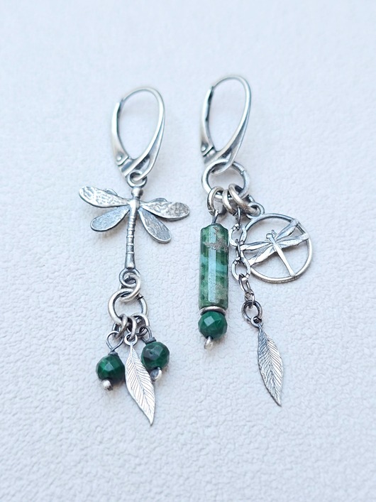 kolczyki srebrne Kolczyki srebrne Asymetryczne Zielone Ważki