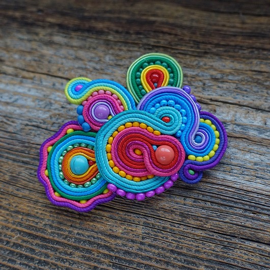 broszki Kolorowa broszka soutache