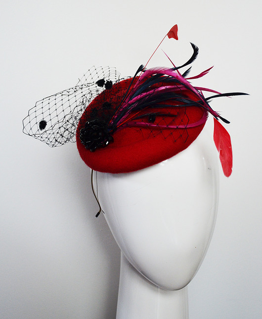 czerwona dama YOKOdesign