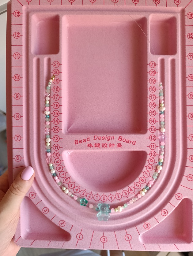 chokery Pastelowy pudrowy choker miś