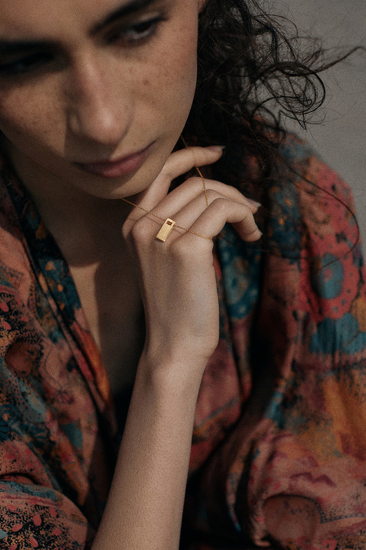 wisiory MONOLITH long / gold necklace