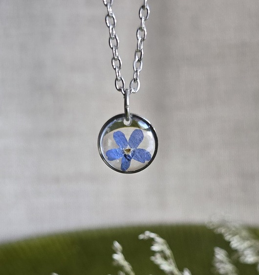 wisiory Zawieszka z niezapominajką