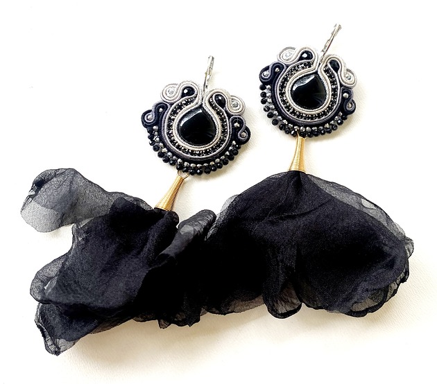 kolczyki soutache Sutaszowe kolczyki PIRAN z kwiatami