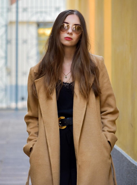 płaszcze damskie DŁUGI WEŁNIANY PŁASZCZ DAMSKI camel