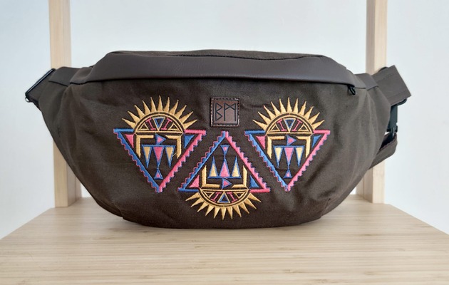 saszetka nerka Haftowana nerka XL