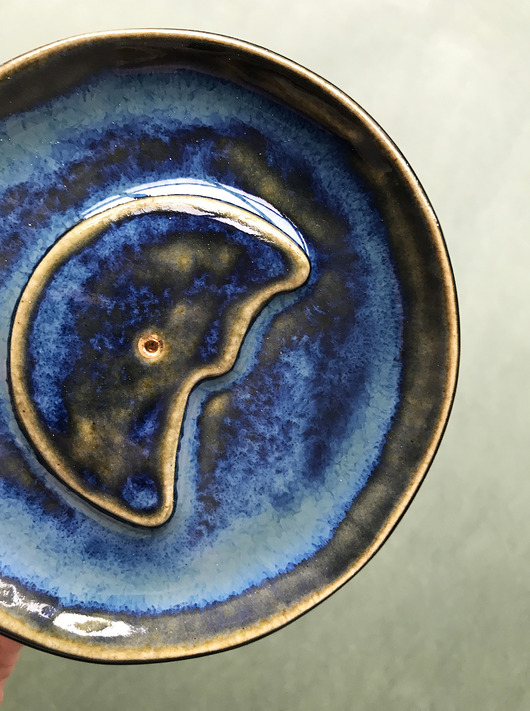 OUTLET Ceramiczny talerzyk z księżycem ELEMTHEBRAND