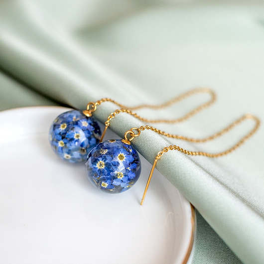 kolczyki z żywicy Kolczyki z niezapominajkami