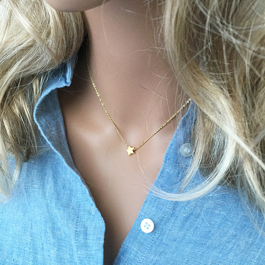 złote naszyjniki Naszyjnik z GWIAZDKĄ  star necklace