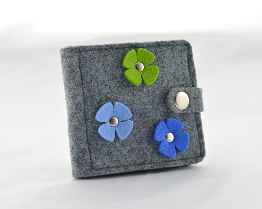 Portfel- MINI z kwiatkami- zielony Green Sheep