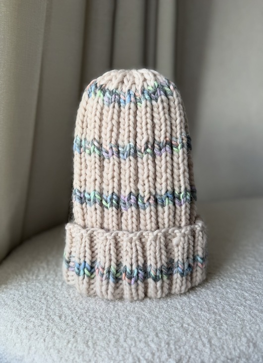 czapki damskie Pasiasta owca