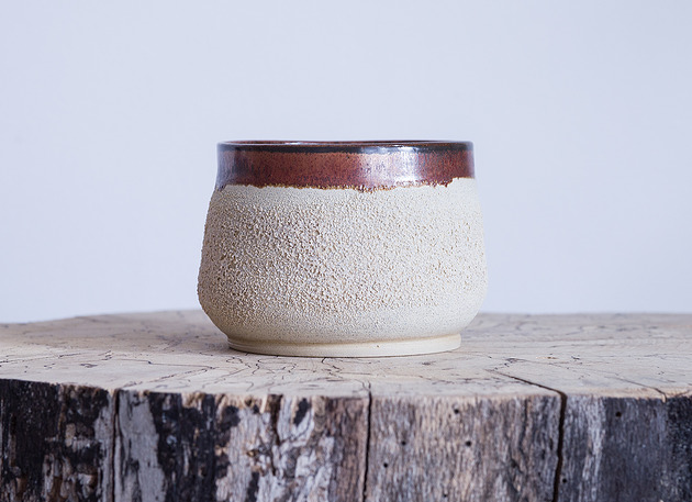 kubki Czarka z fakturą lawy