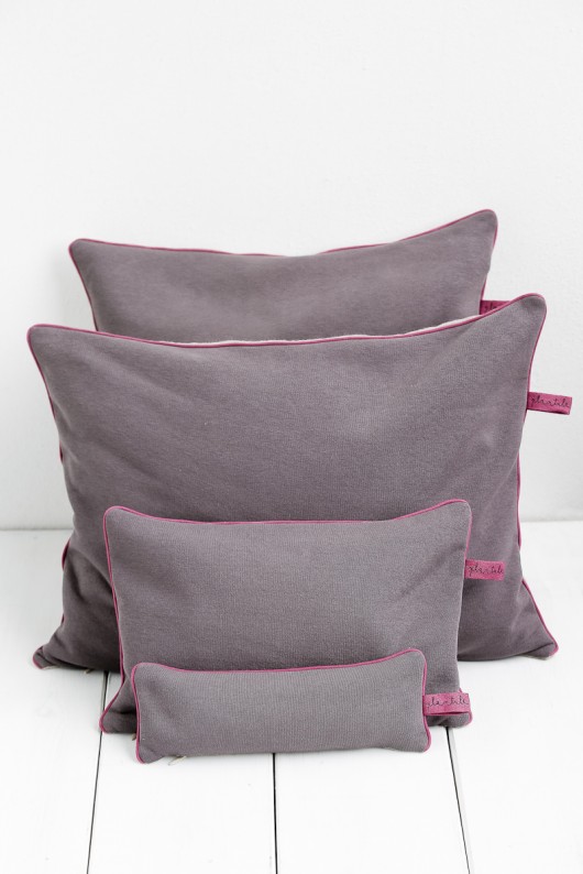 Roslinna Plantule Home - brąz ze sliwką Plantule Pillows
