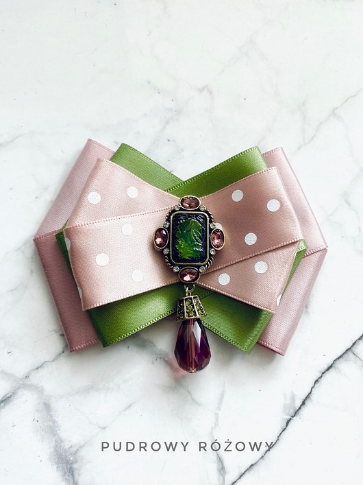 broszki Brosza z artystyczną ozdobą, zielonym kryształkiem New