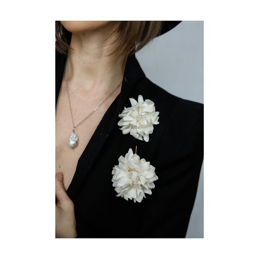 broszki Jedwabne broszki zestaw dwóch